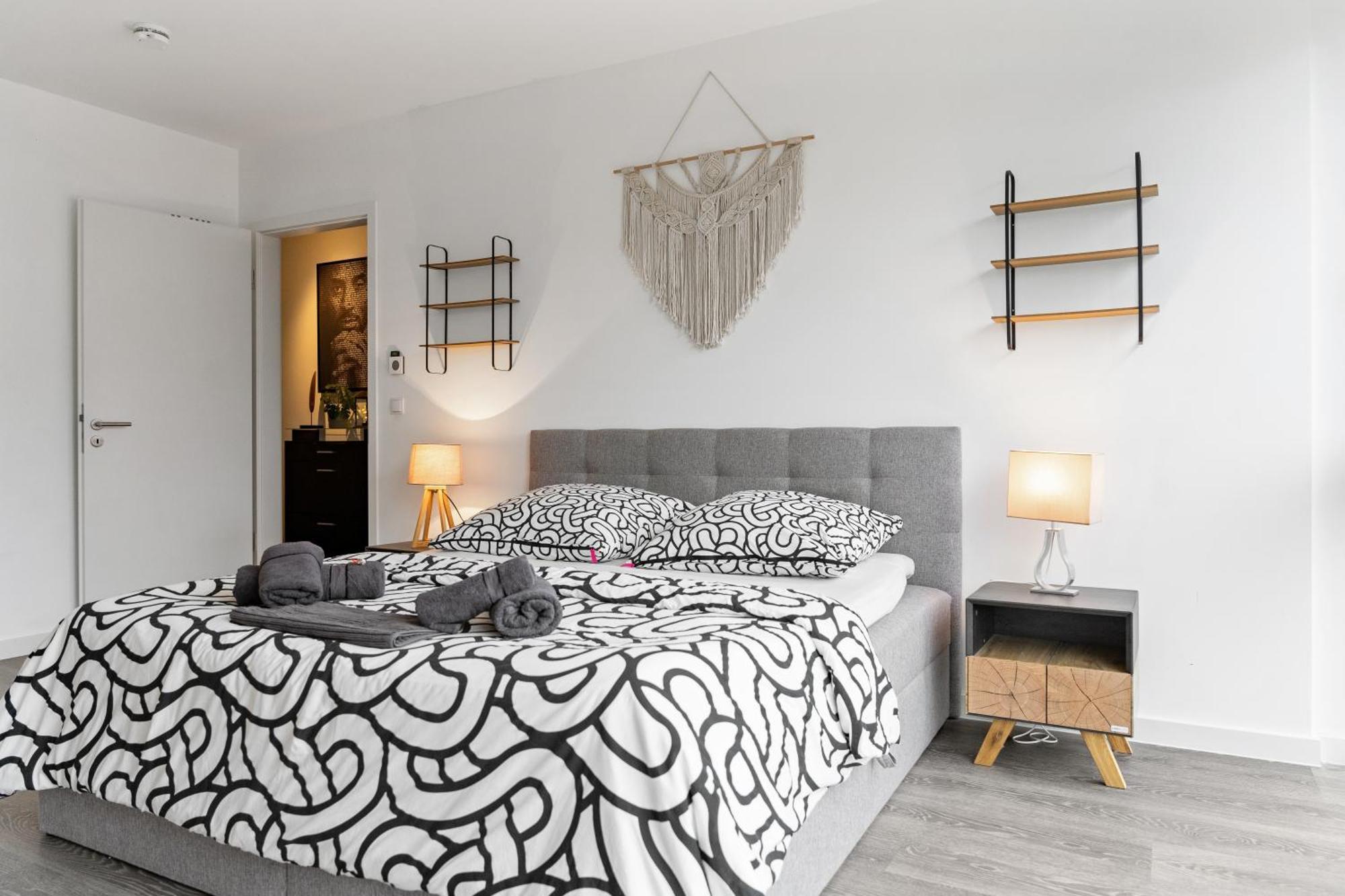 Modern Style Business Suite - Office - Kitchen - Balcony Herzogenaurach Exteriér fotografie